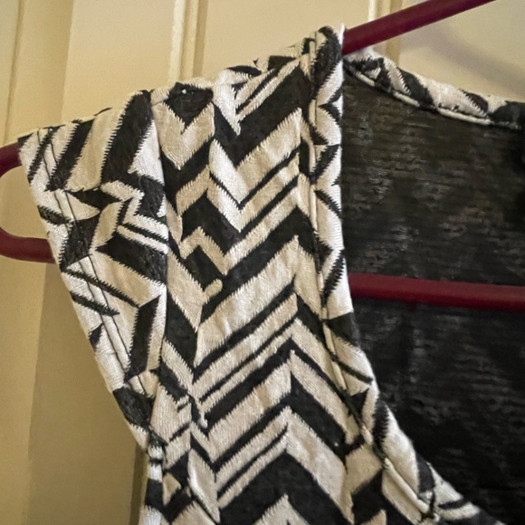 Beautiful Dress - Picture 3 of 6